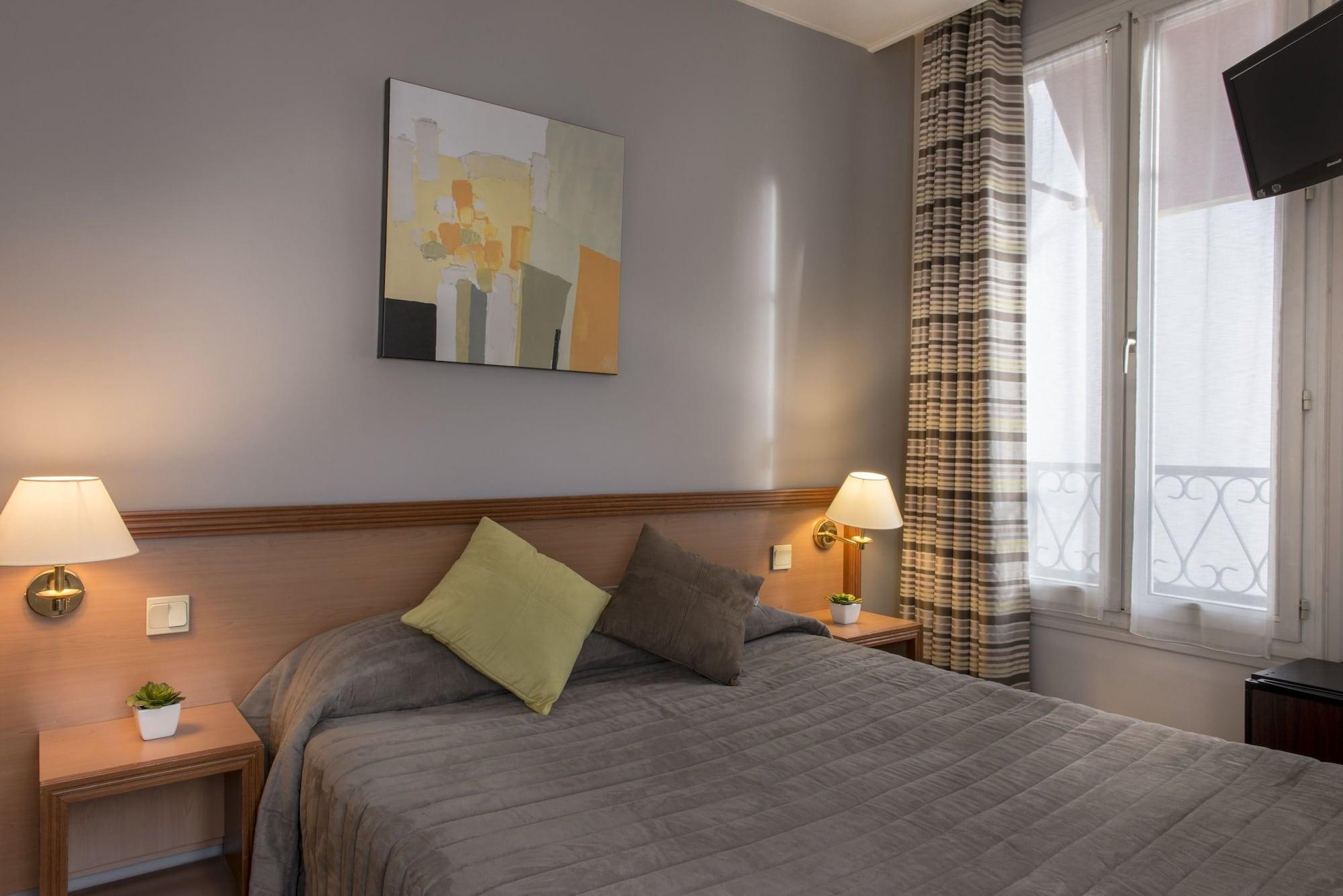 โฮเต็ล โบเจนซี่ Hotel ปารีส ภายนอก รูปภาพ